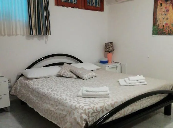 Viniola Apartment
