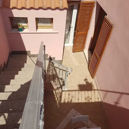 Viniola Apartment Quartu SantʼElena Exterior foto